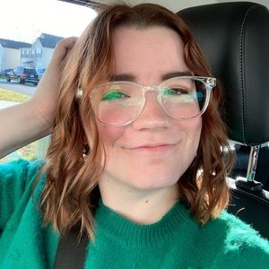 Meet your Posher, Gabriella